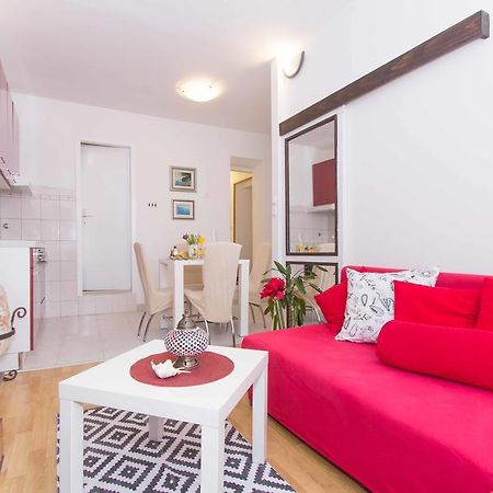 Red Valentino Apartment Split Dış mekan fotoğraf